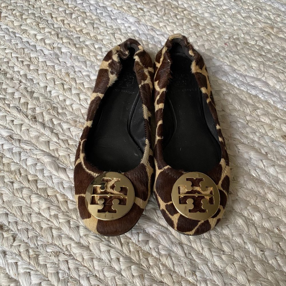 Tory Burch Reva Flat - Giraffe